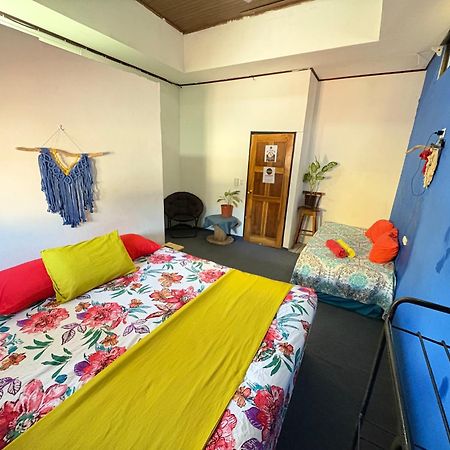 Passifloras Hostel Quepos Εξωτερικό φωτογραφία