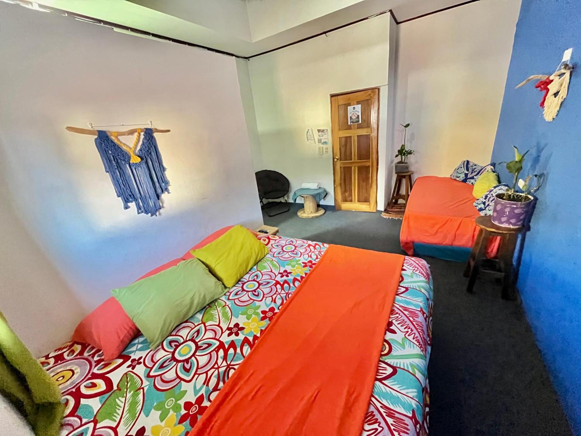 Passifloras Hostel Quepos Εξωτερικό φωτογραφία