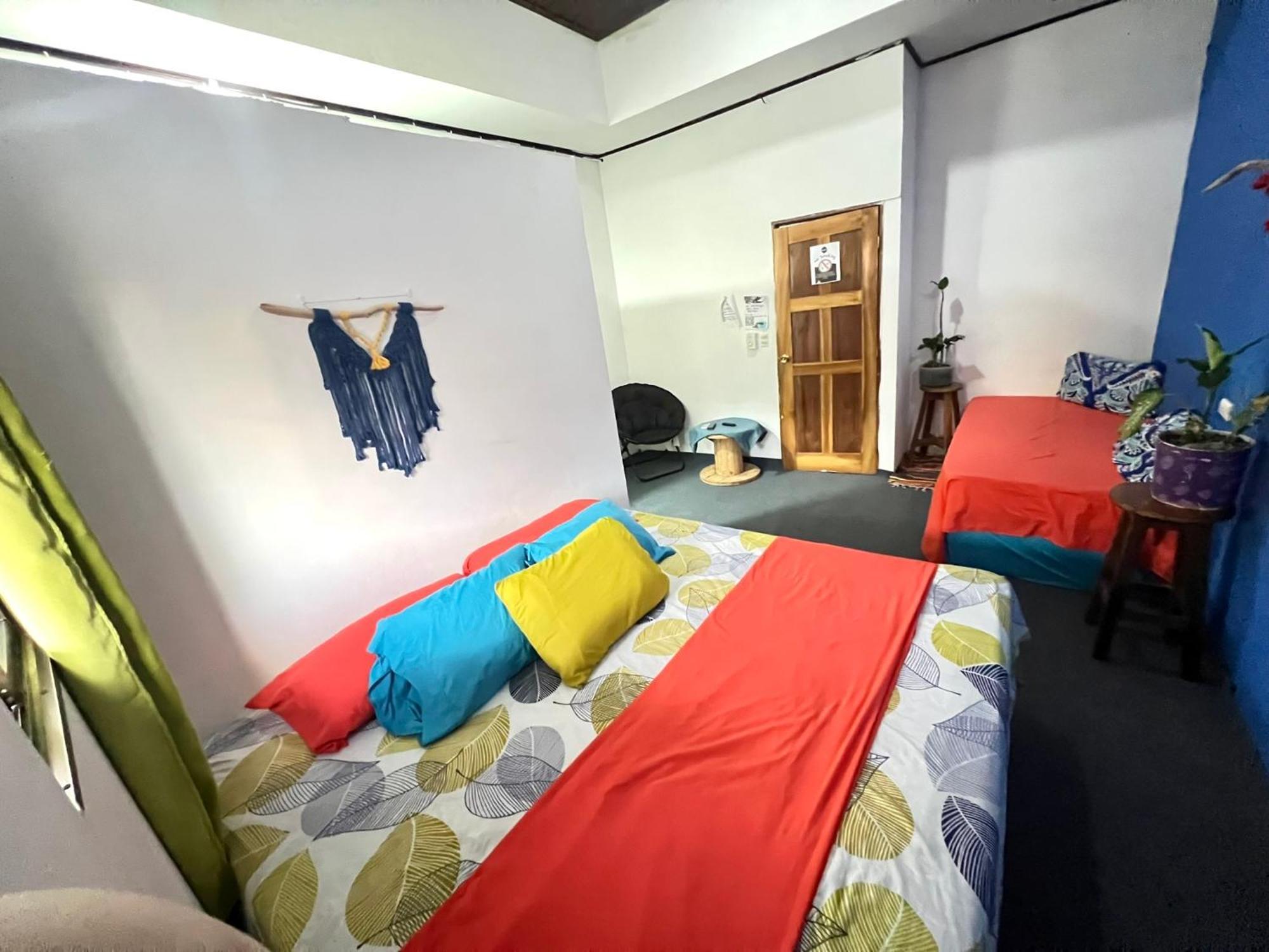 Passifloras Hostel Quepos Εξωτερικό φωτογραφία