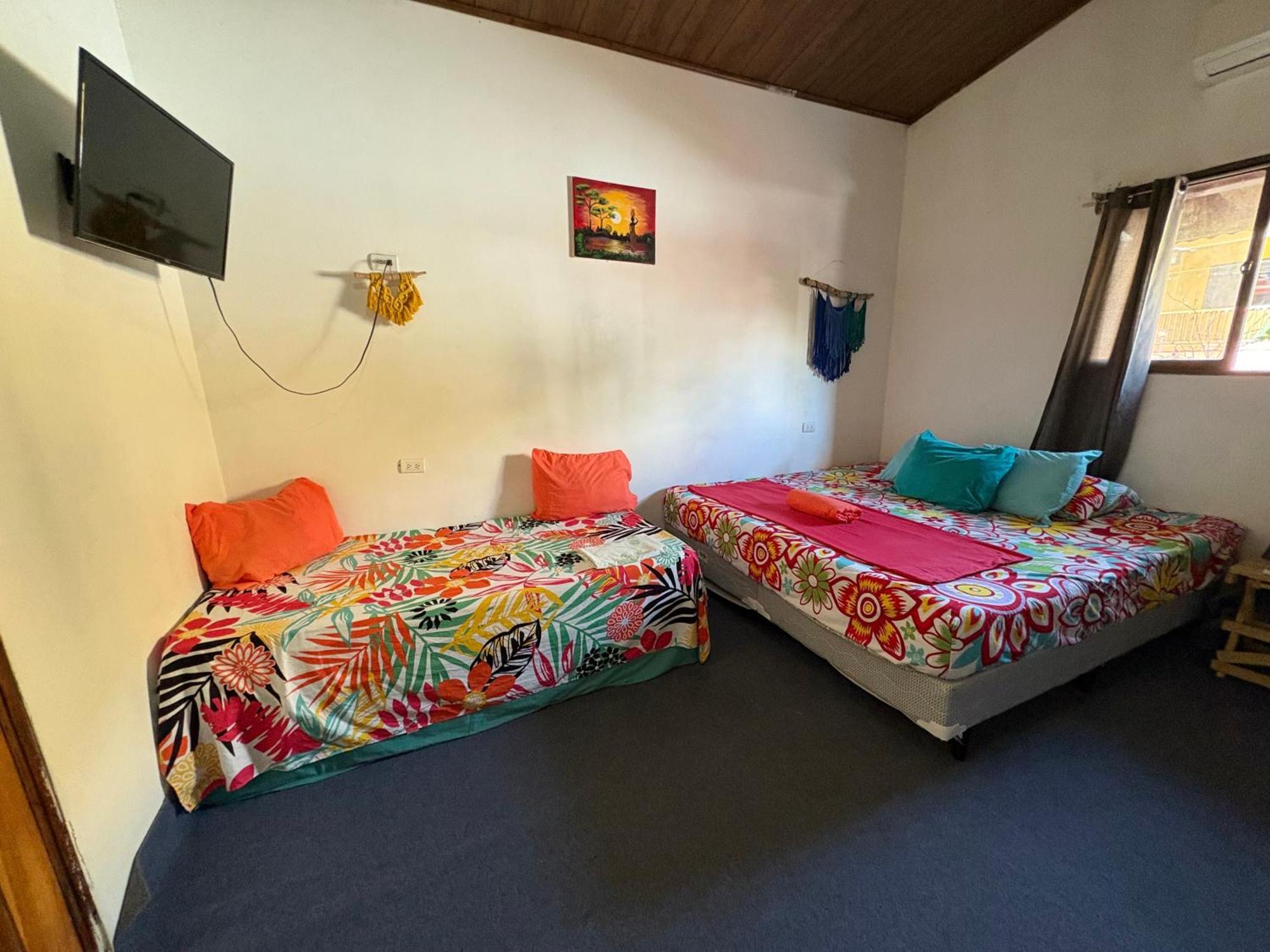 Passifloras Hostel Quepos Εξωτερικό φωτογραφία
