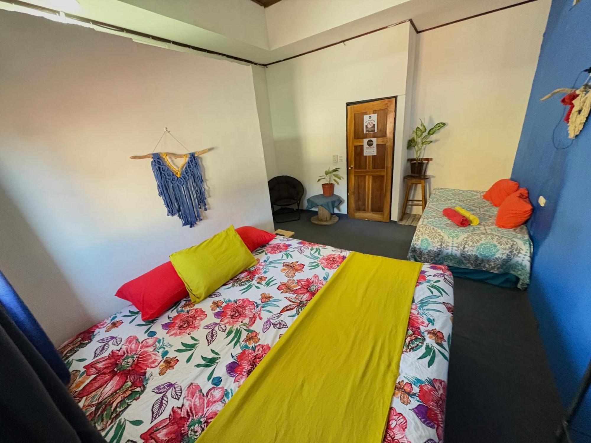 Passifloras Hostel Quepos Εξωτερικό φωτογραφία