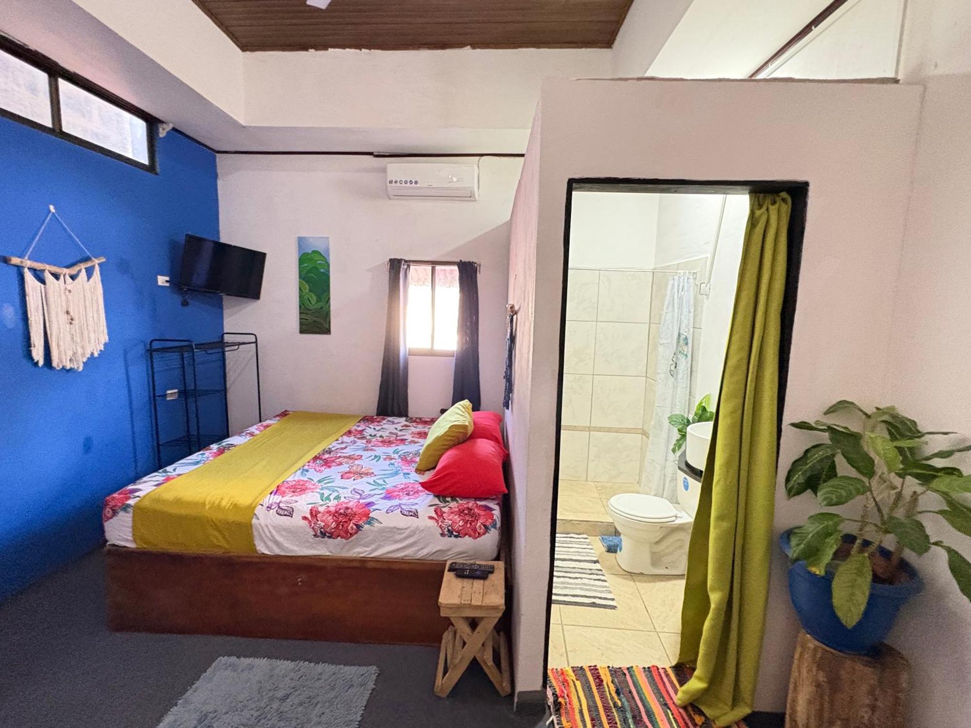 Passifloras Hostel Quepos Εξωτερικό φωτογραφία